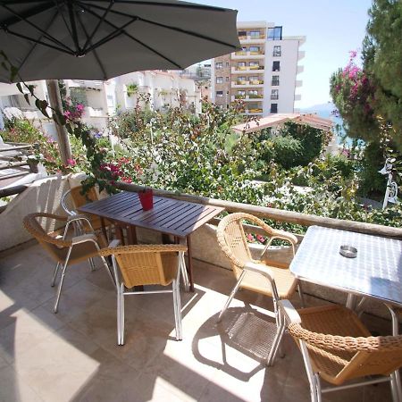 Sunset Apartment Saranda Bay ภายนอก รูปภาพ