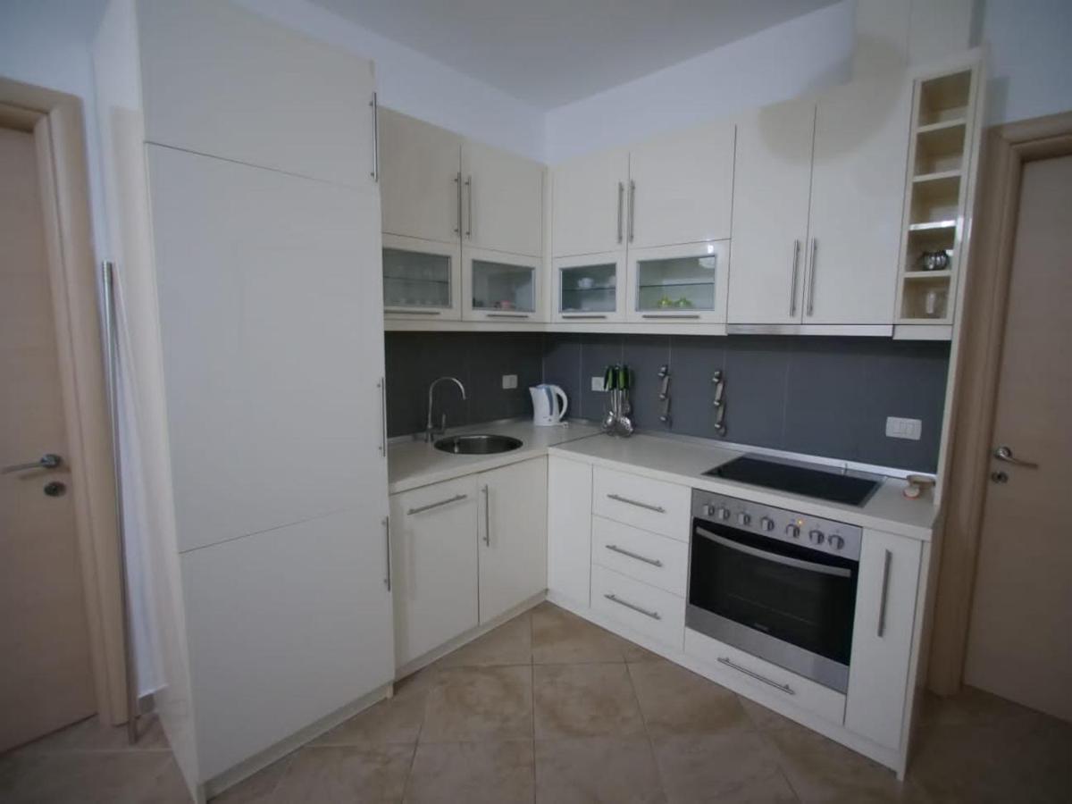 Sunset Apartment Saranda Bay ภายนอก รูปภาพ