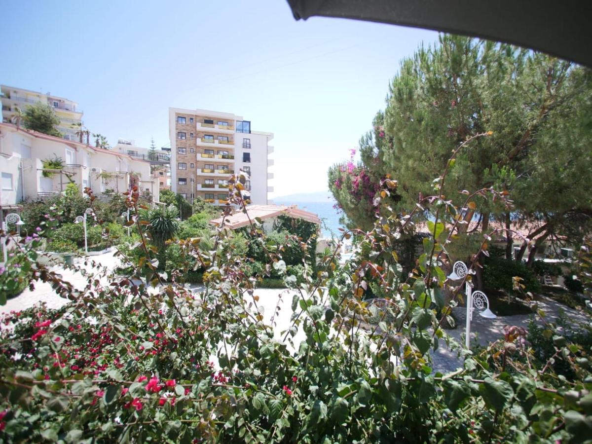 Sunset Apartment Saranda Bay ภายนอก รูปภาพ