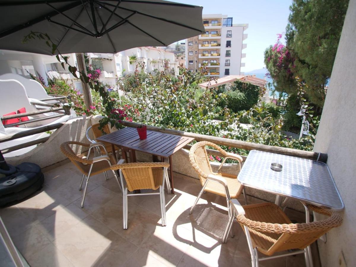 Sunset Apartment Saranda Bay ภายนอก รูปภาพ