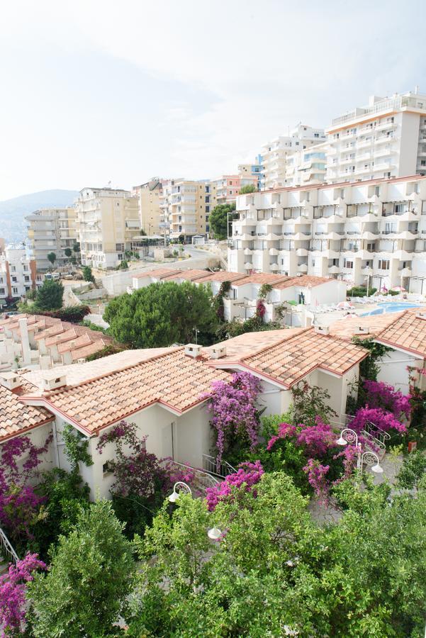 Sunset Apartment Saranda Bay ภายนอก รูปภาพ