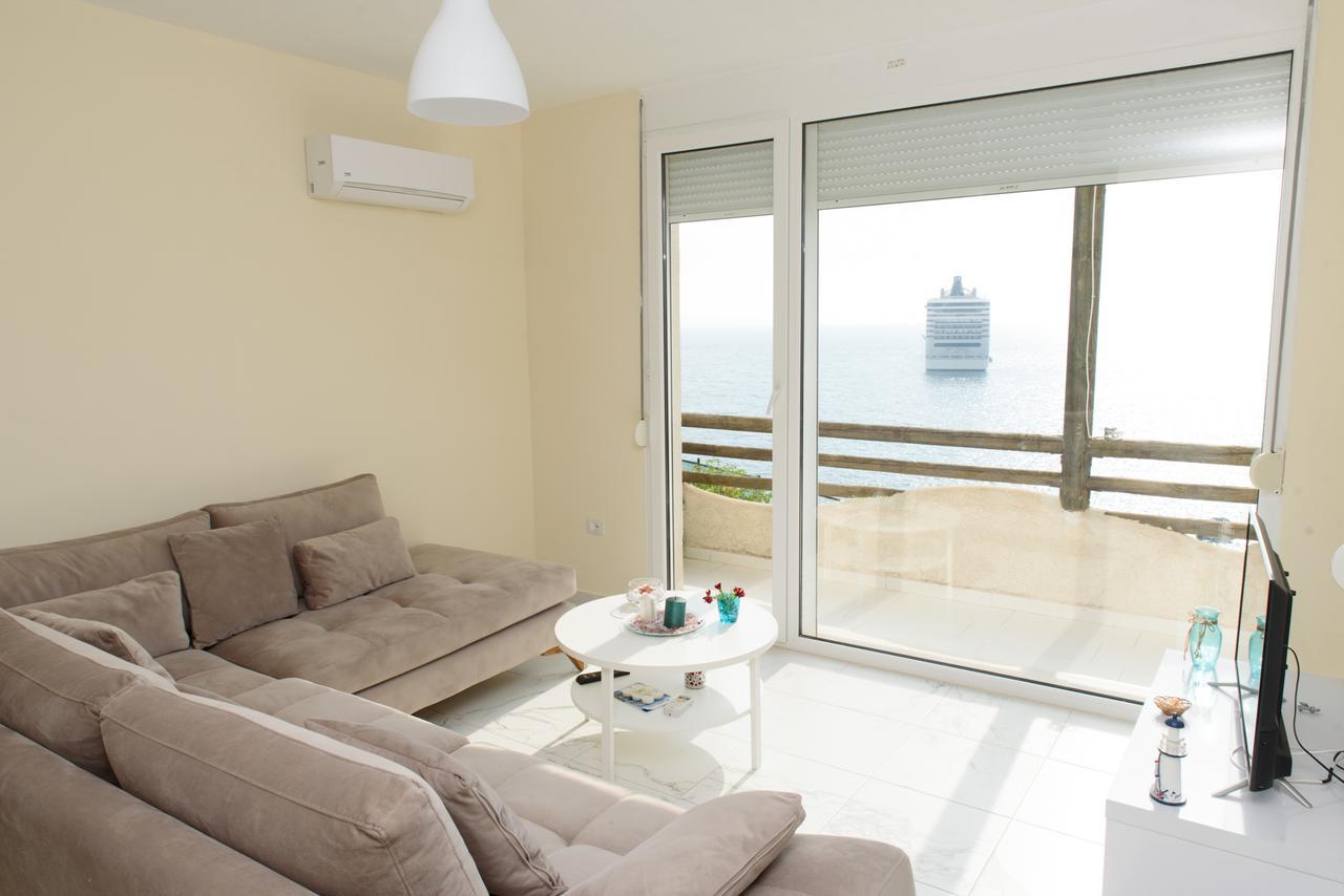 Sunset Apartment Saranda Bay ภายนอก รูปภาพ