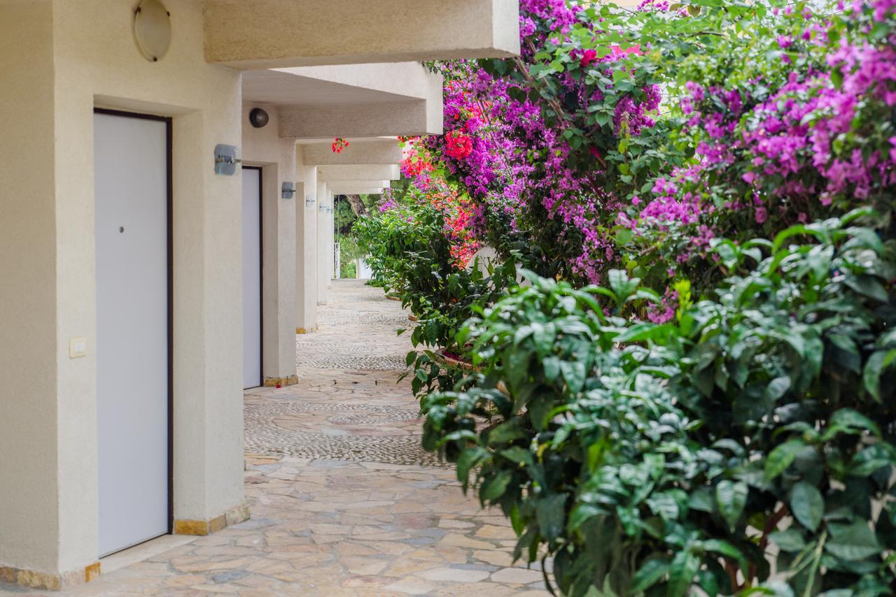 Sunset Apartment Saranda Bay ภายนอก รูปภาพ