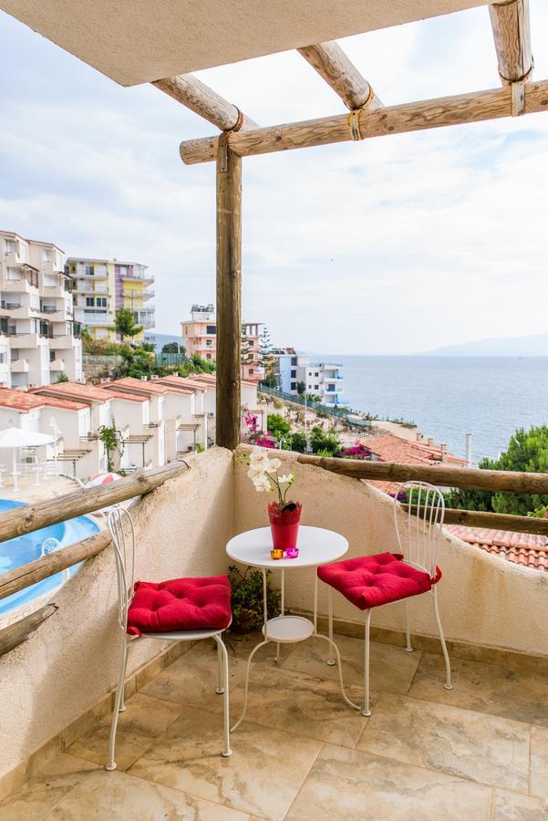 Sunset Apartment Saranda Bay ภายนอก รูปภาพ