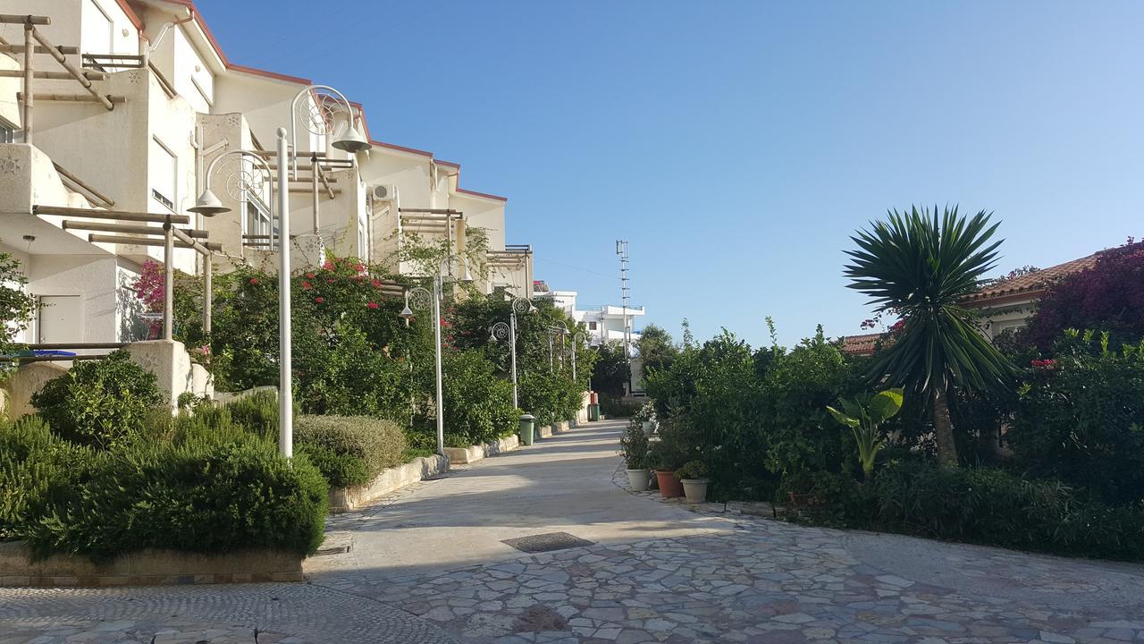 Sunset Apartment Saranda Bay ภายนอก รูปภาพ