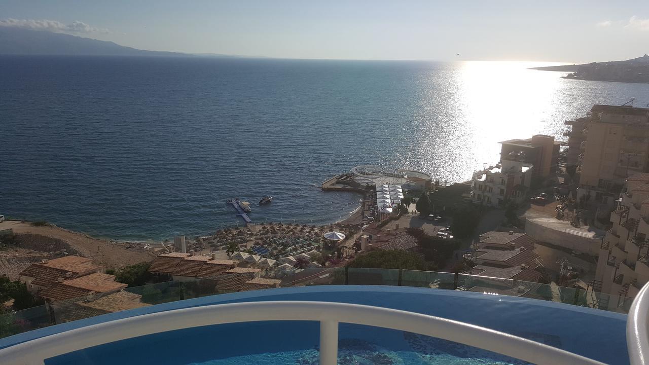 Sunset Apartment Saranda Bay ภายนอก รูปภาพ