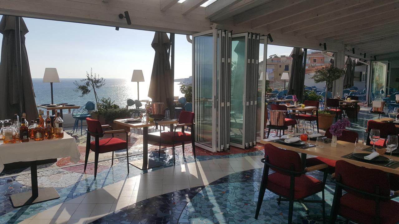 Sunset Apartment Saranda Bay ภายนอก รูปภาพ